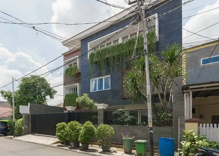 Wisma Kpbd Residence Syariah Mitra Reddoorz Jakarta