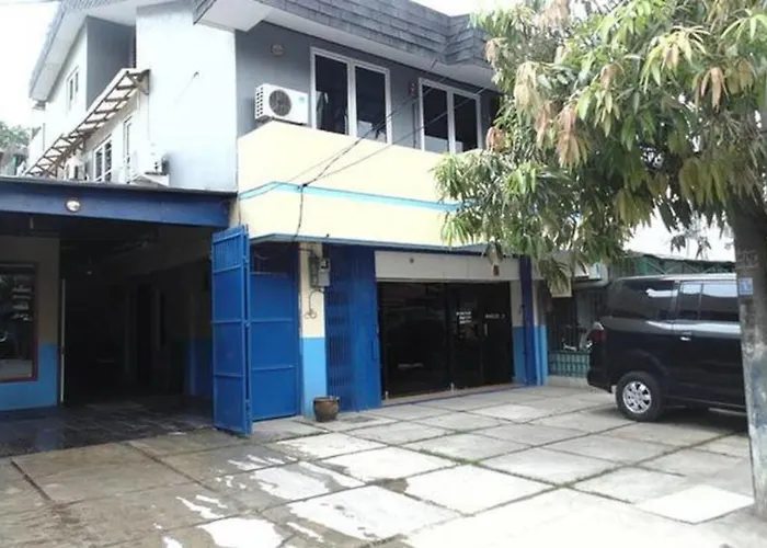 Venice Guest House Redpartner Jakarta